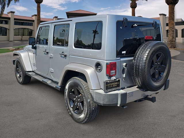 2016 Jeep Wrangler Unlimited Sahara 4WD