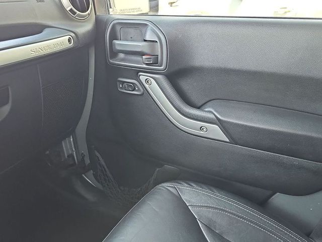 2016 Jeep Wrangler Unlimited Sahara 4WD