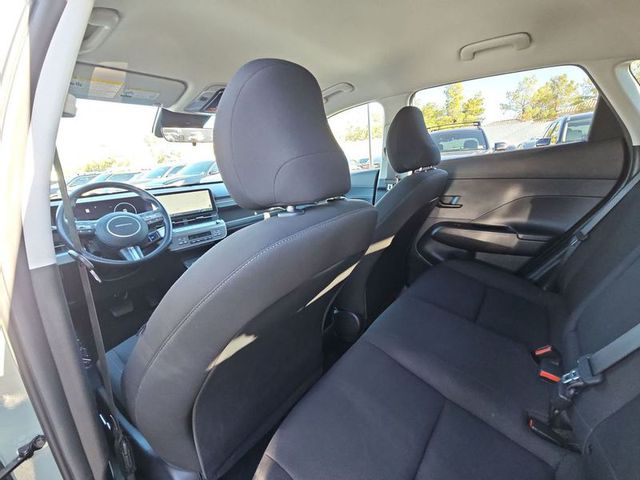 2024 Hyundai Kona Electric SEL FWD