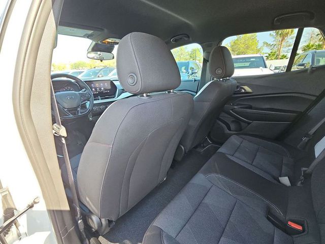 2025 Chevrolet Trax 1RS FWD