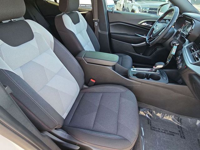 2025 Chevrolet Trax 1RS FWD