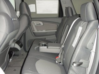 2010 Chevrolet Traverse LS FWD