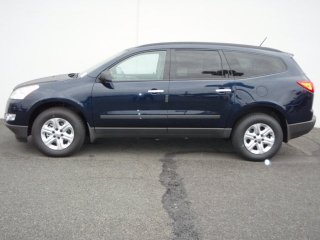 2010 Chevrolet Traverse LS FWD