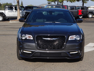 2019 Chrysler 300 300S RWD