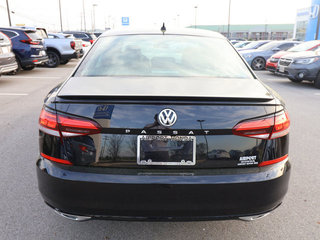 2021 Volkswagen Passat 2.0T R-Line