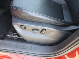 2018 Volkswagen Tiguan SE FWD