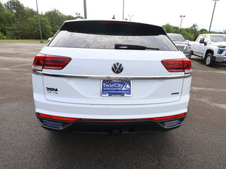 2022 Volkswagen Atlas SE w/Technology 4MOTION Cros