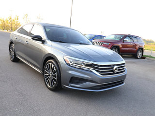 2022 Volkswagen Passat 2.0T Limited Edition
