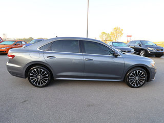 2022 Volkswagen Passat 2.0T Limited Edition
