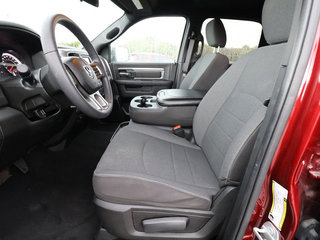 2024 Ram 1500 Classic Warlock 4WD 5ft7