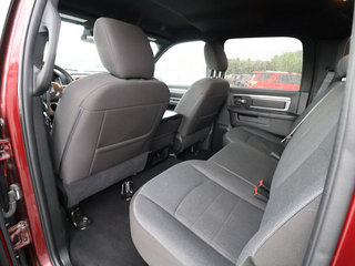2024 Ram 1500 Classic Warlock 4WD 5ft7