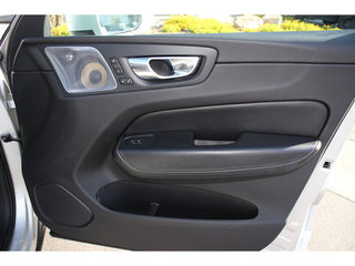 2018 Volvo XC60 Hybrid Inscription eAWD