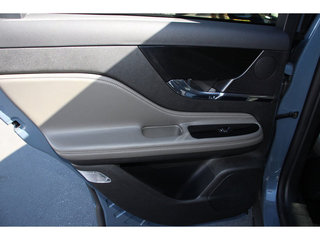 2023 Lincoln Corsair Standard FWD