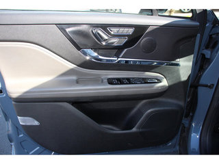 2023 Lincoln Corsair Standard FWD