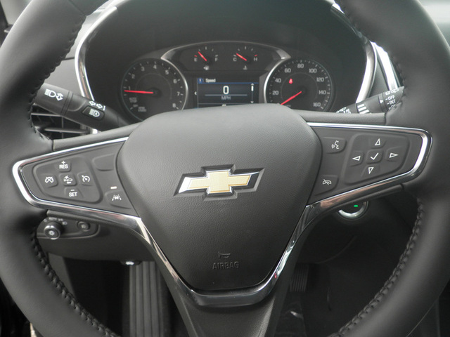 2021 Chevrolet Equinox LT photo