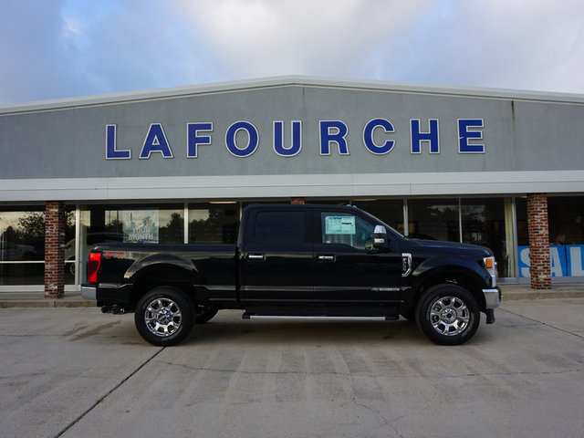 The 2020 Ford F-250 Lariat SD 4WD 6.75ft Box photos