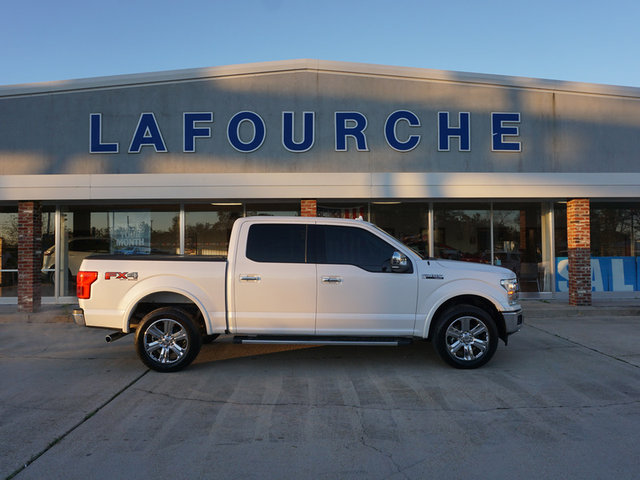 The 2018 Ford F-150 Lariat 4WD 5.5ft Box