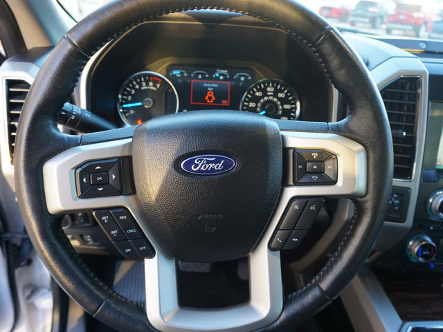 2018 Ford F-150 Lariat 4WD 5.5ft Box photo