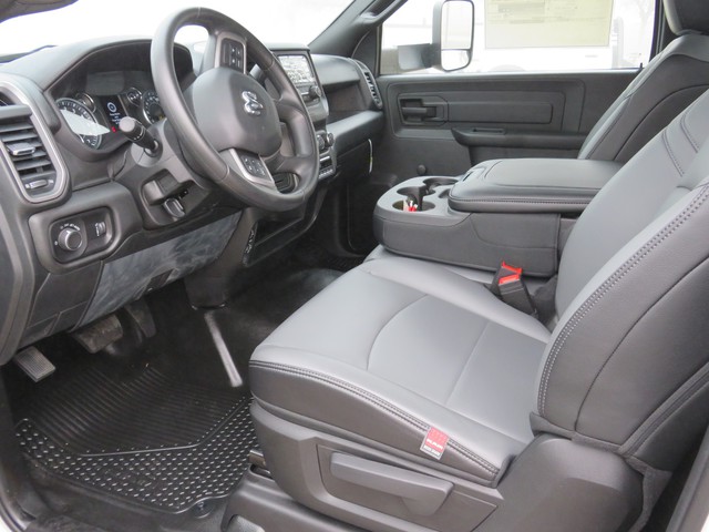 2021 RAM 5500 Chassis Cab Tradesman 2WD photo