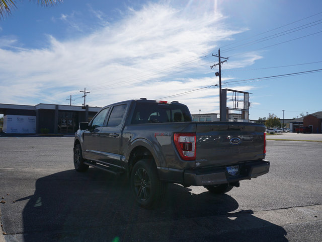 The 2022 Ford F-150 Lariat 4WD 6.5ft Box