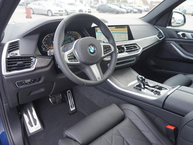 2023 BMW X5 sDrive40i photo