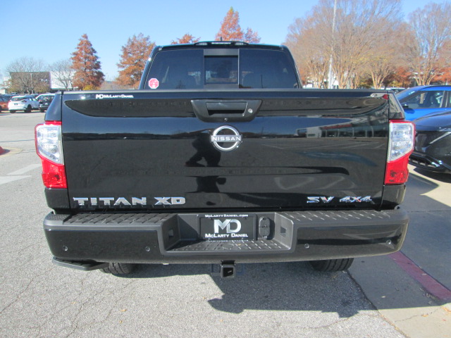 2024 Nissan Titan XD SV 4WD Long Bed photo
