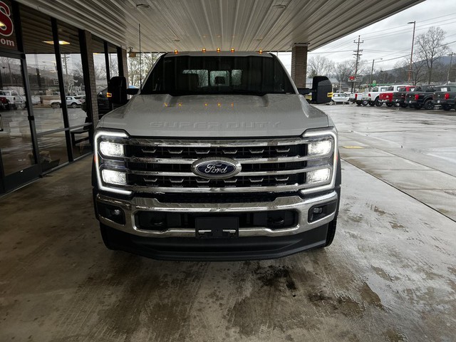 2024 Ford F-550 SD 4WD DRW photo