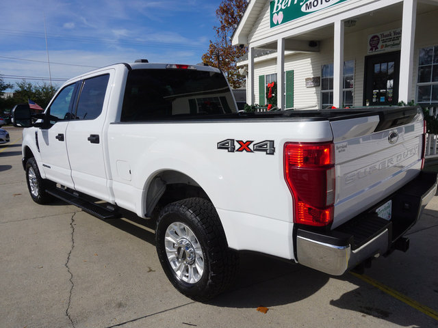2020 Ford F-250 XLT SD 4WD 6.75ft Box photo