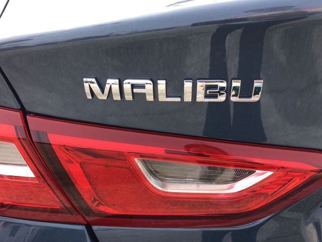 2024 Chevrolet Malibu LS w/1LS photo
