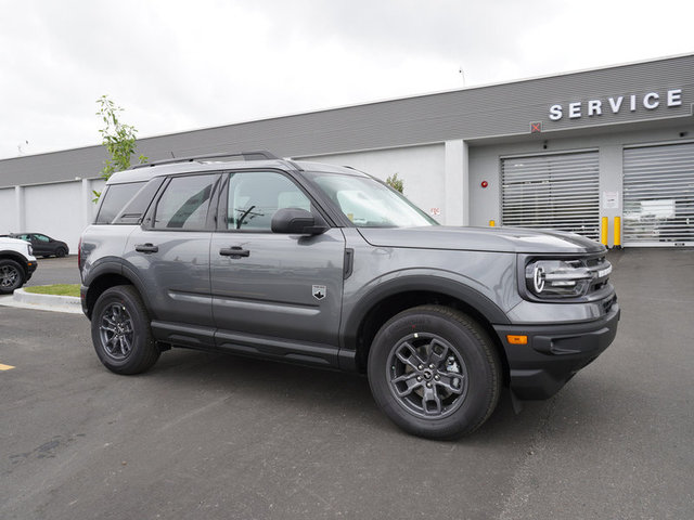 The 2024 Ford Bronco Big Bend 4WD Sport photos