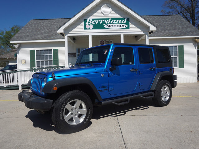 The 2015 Jeep Wrangler Unlimited Unlimited Sport 4WD photos