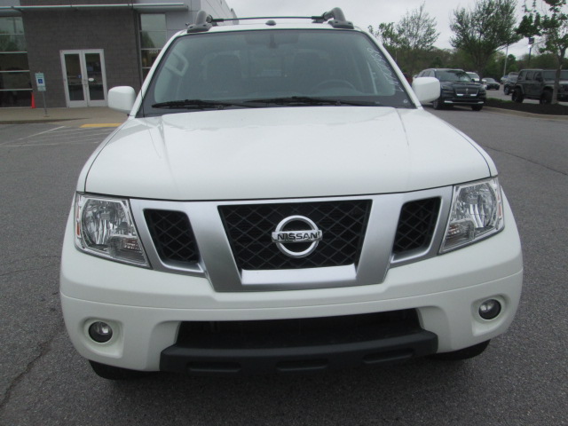 2020 Nissan Frontier PRO-4X 4Wd photo
