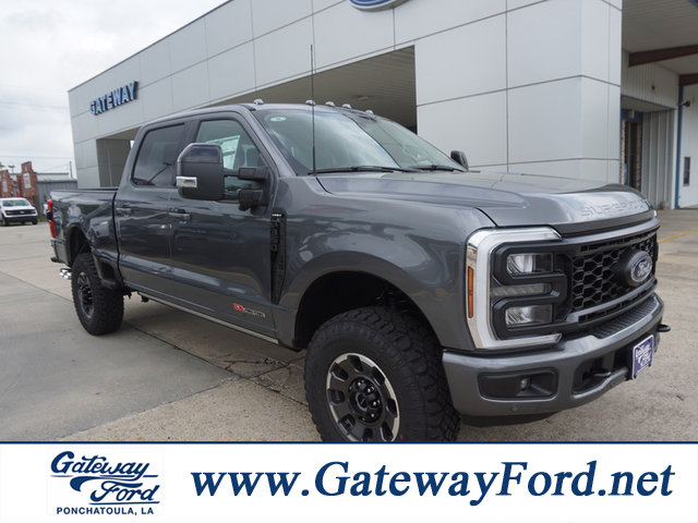 The 2024 Ford F-350 TREMOR Lariat SD 4WD 6.75ft photos
