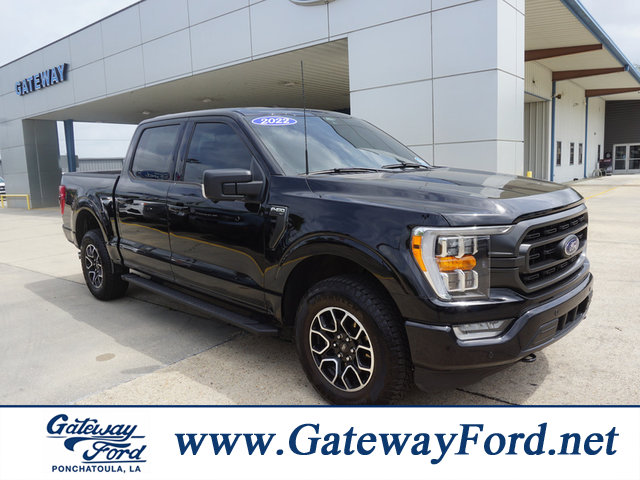 2022 Ford F-150 XLT 4WD 5.5ft Box photo