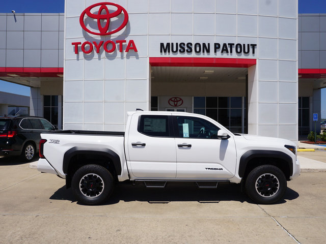 2024 Toyota Tacoma TRD Off Road 4WD 5ft Bed photo