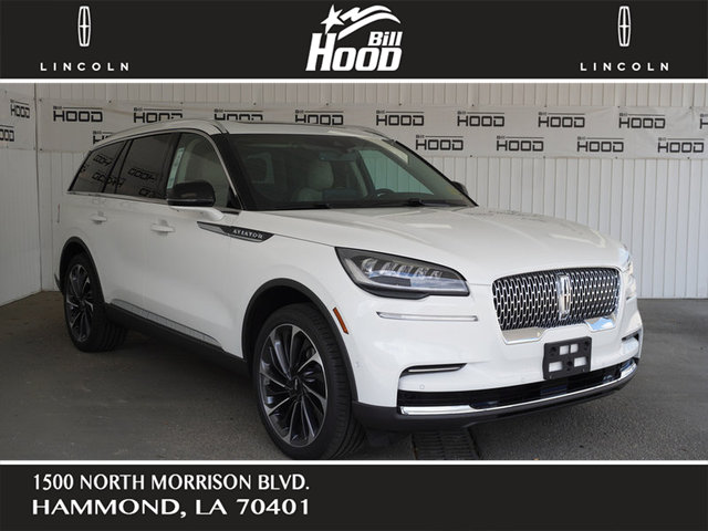 The 2024 Lincoln Aviator Reserve AWD photos