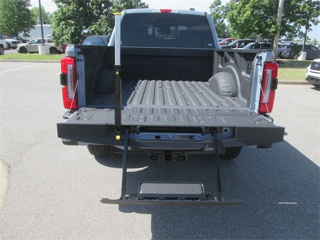 2024 Ford F-250 Platinum 4WD 6.75ft Box photo