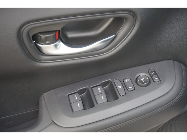 2025 Honda HR-V LX AWD photo
