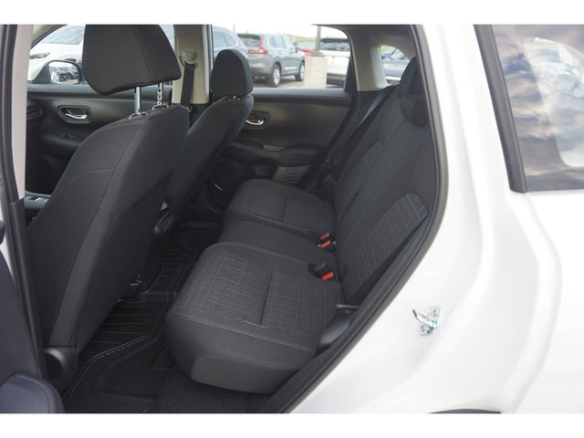 2025 Honda HR-V LX AWD photo