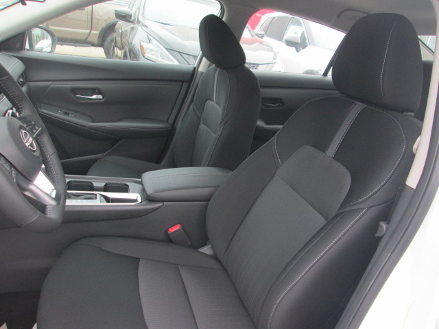 2025 Nissan Sentra SV photo