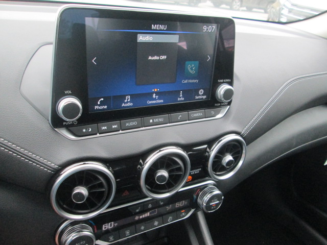2025 Nissan Sentra SV photo