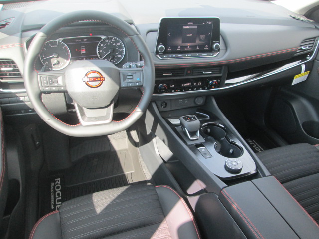 2025 Nissan Rogue Rock Creek AWD photo
