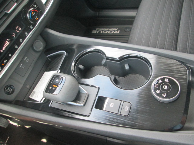 2025 Nissan Rogue Rock Creek AWD photo