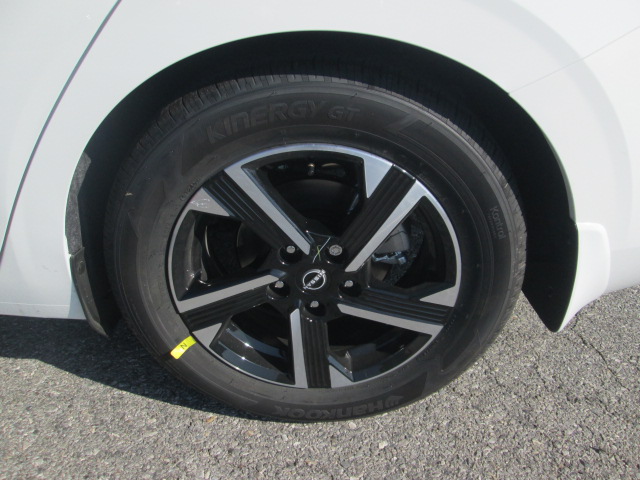 2025 Nissan Sentra SV photo