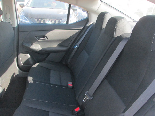 2025 Nissan Sentra SV photo