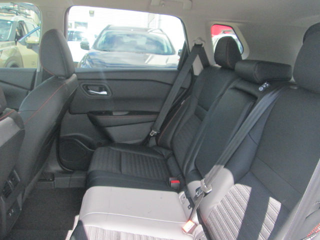 2025 Nissan Rogue Rock Creek AWD photo