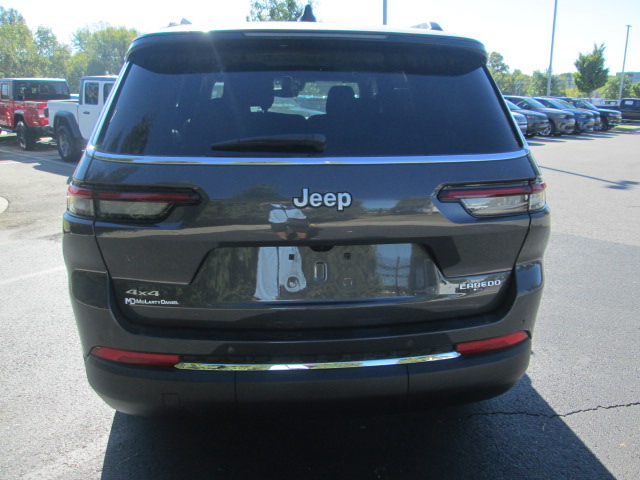 2025 Jeep Grand Cherokee Laredo X 4WD L photo