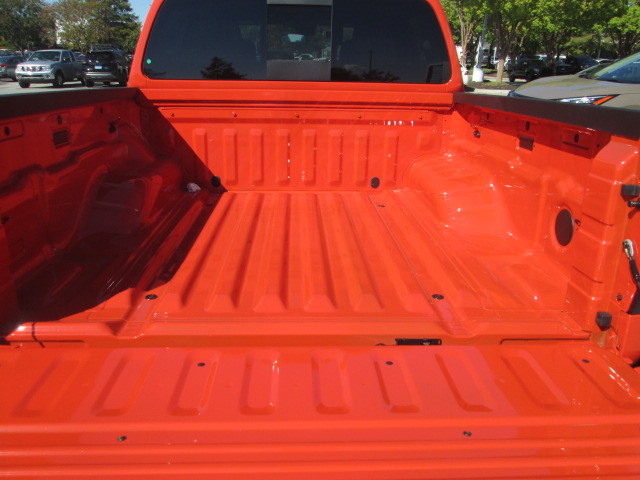 2025 Nissan Frontier PRO-4X 4WD photo