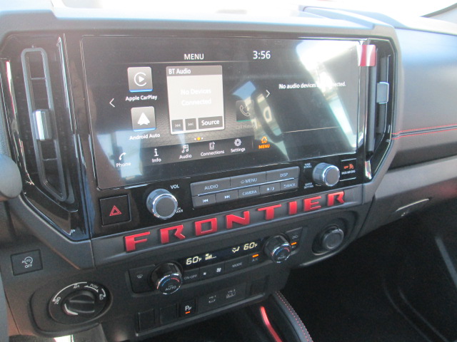 2025 Nissan Frontier PRO-4X 4WD photo
