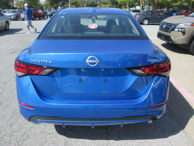 2025 Nissan Sentra SV photo